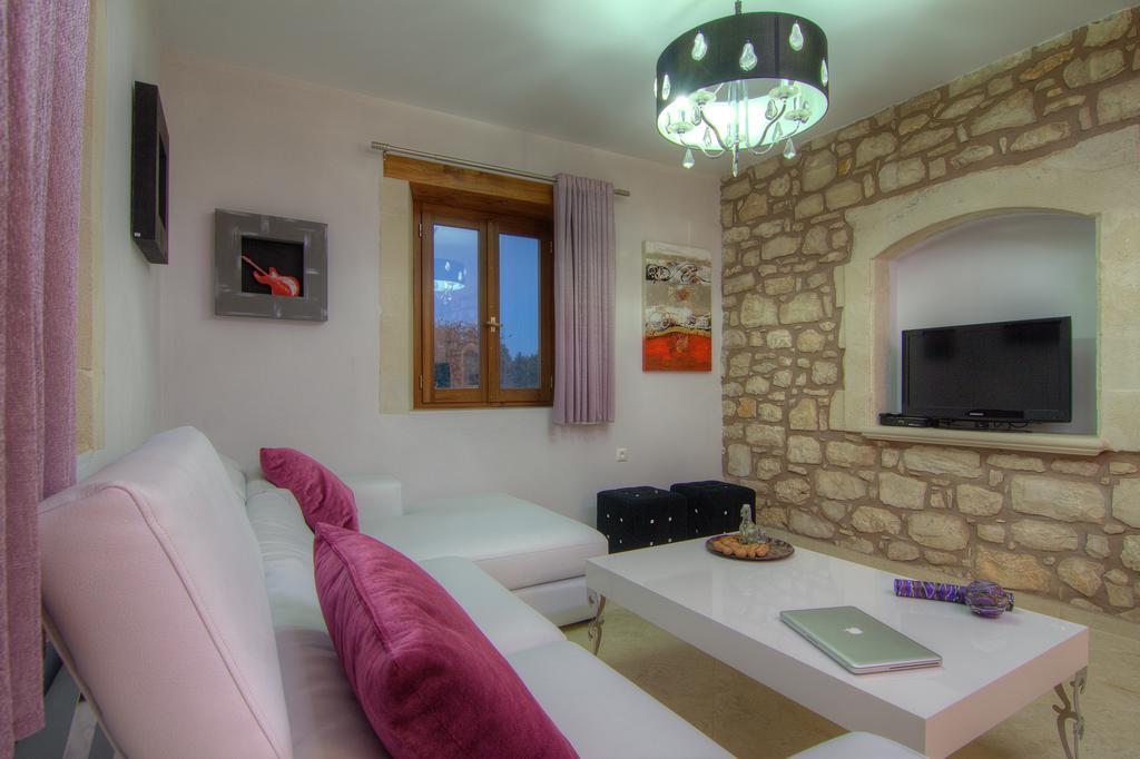 Green Paradise Villa Margaritai Room photo