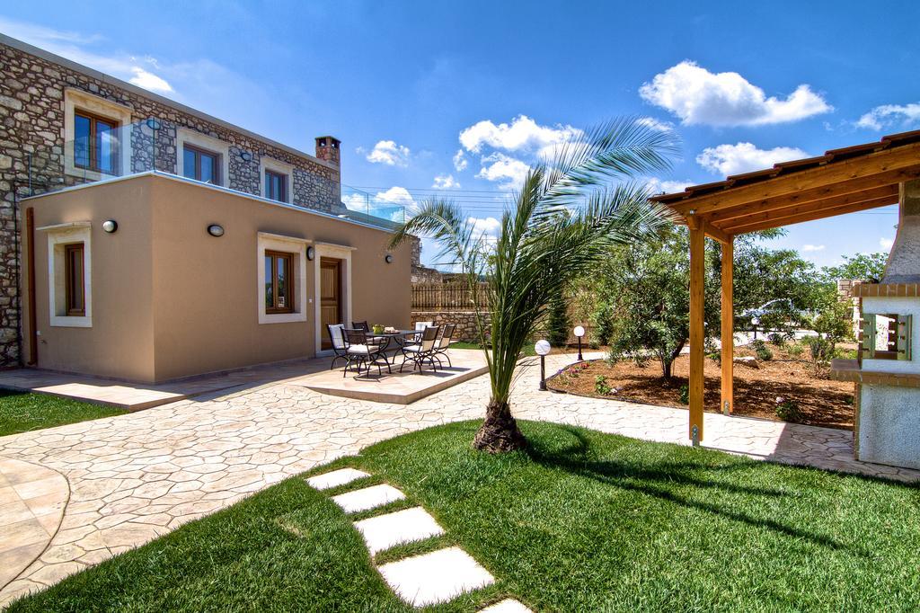 Green Paradise Villa Margaritai Room photo